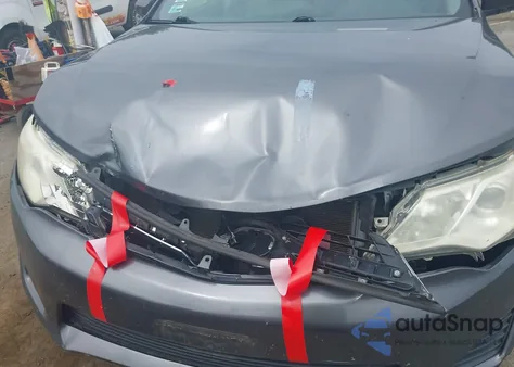 2012 Toyota Camry Le z USA, uszkodzony, nr VIN 4T4BF1FK4CR207561